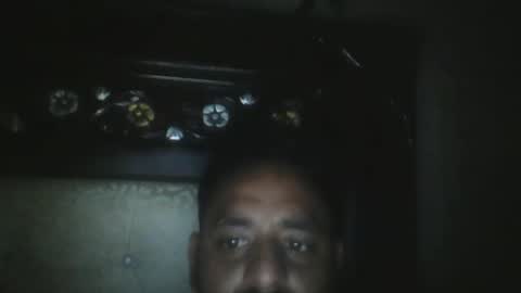 Snapshot of usman184 chatting on 30, 10, 2025 Mian184 online show from 30, 10, 2025