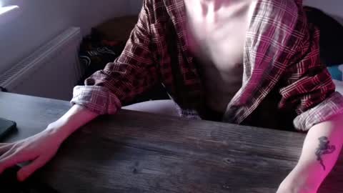 Excuse me online show from 4, 3, 2025