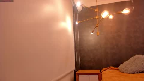 VAELINA ANGELS online show from 26, 3, 2026