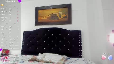 Vahiolet smith online show from 3, 12, 2025