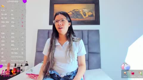 Vahiolet smith online show from 19, 3, 2026