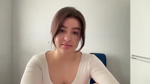 Snapshot of vaiee chatting on 12, 9, 2025 Valery online show from 12, 9, 2025