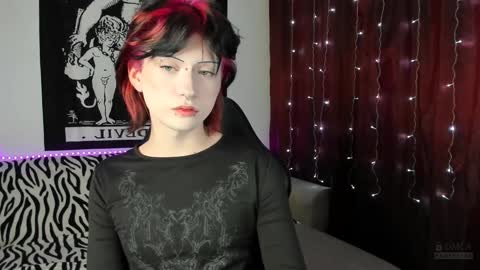 Snapshot of vailyreb chatting on 4, 1, 2025 Marin online show from 4, 1, 2025