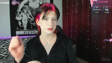 Snapshot of vailyreb chatting on 7, 1, 2025 Marin online show from 7, 1, 2025