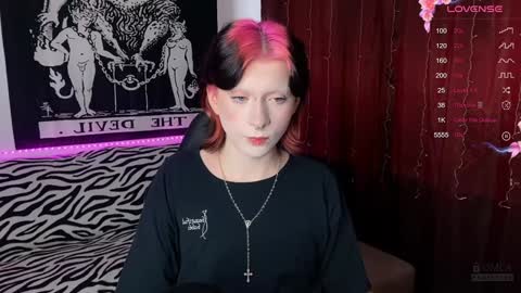 Snapshot of vailyreb chatting on 8, 2, 2025 Marin online show from 8, 2, 2025