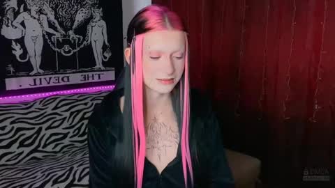 Snapshot of vailyreb chatting on 12, 2, 2025 Marin online show from 12, 2, 2025