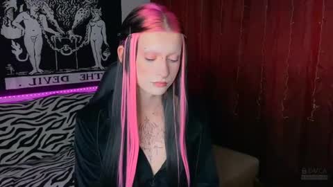 Snapshot of vailyreb chatting on 12, 2, 2025 Marin online show from 12, 2, 2025