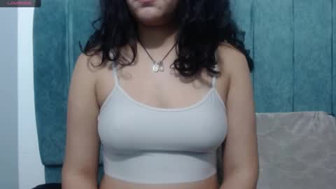 Snapshot of vainilla_cam chatting on 10, 2, 2025 Vainilla online show from 10, 2, 2025