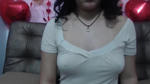 Snapshot of vainilla_cam chatting on 16, 2, 2025 Vainilla online show from 16, 2, 2025