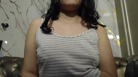 Snapshot of vainilla_cam chatting on 23, 9, 2025 Vainilla online show from 23, 9, 2025