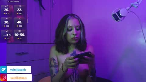 Vainilla Independent model online show from 3, 2, 2026