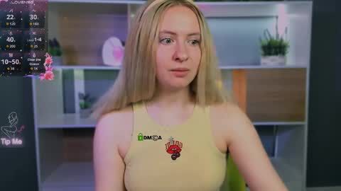 vaiolet_lovely online show from 28, 4, 2026