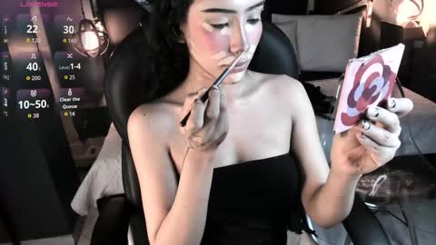 Vaioleth online show from 5, 2, 2026