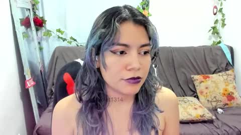 Vaiolet1314 online show from 24, 2, 2026