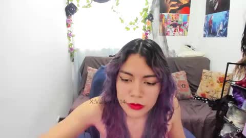 Vaiolet1314 online show from 25, 3, 2026