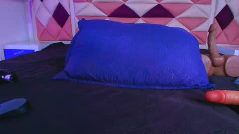 Valentina online show from 22, 9, 2025