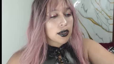 Snapshot of valen_ross7 chatting on 2, 3, 2026 valen_ross7 online show from 2, 3, 2026