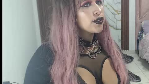 valen_ross7 online show from 6, 3, 2026