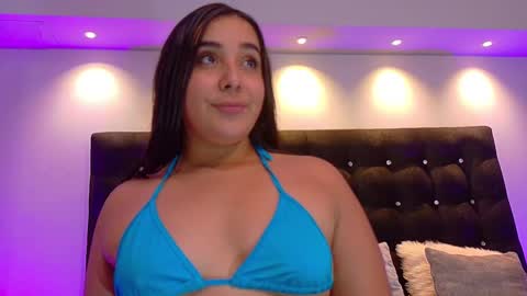 Snapshot of valen_scott_ chatting on 5, 2, 2025 Valen Scott online show from 5, 2, 2025