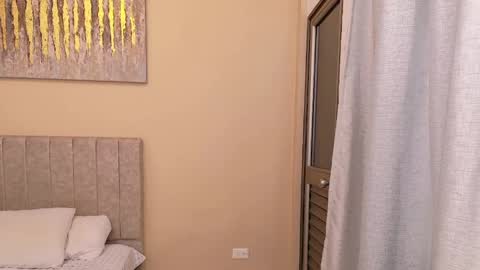 Snapshot of valen_sweet01 chatting on 11, 5, 2026 valentina online show from 11, 5, 2026