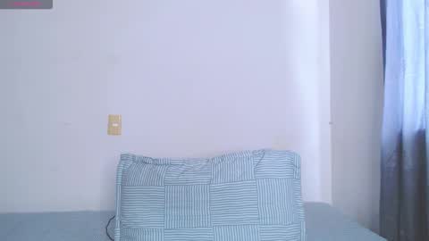 IG-valen mendoza99  twitter valenthompson99 online show from 4, 12, 2025