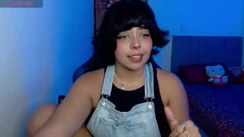 Snapshot of valenbeauty chatting on 23, 4, 2026 valenbeauty online show from 23, 4, 2026