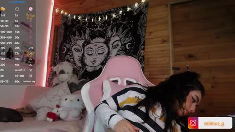 Snapshot of valenor_ chatting on 8, 2, 2025 valentina online show from 8, 2, 2025
