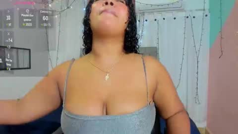 Snapshot of valentina_0_ chatting on 23, 1, 2025 Valentina online show from 23, 1, 2025