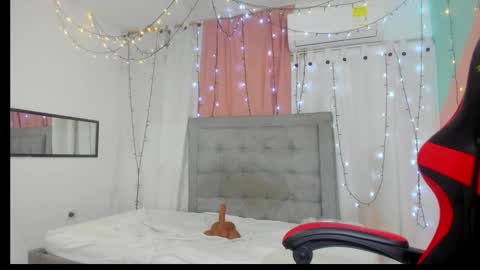 Snapshot of valentina_0_ chatting on 10, 3, 2025 Valentina online show from 10, 3, 2025