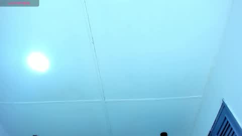 Snapshot of valentina_0_ chatting on 18, 9, 2025 Valentina online show from 18, 9, 2025