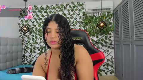 Snapshot of valentina_0_ chatting on 4, 2, 2026 Valentina online show from 4, 2, 2026