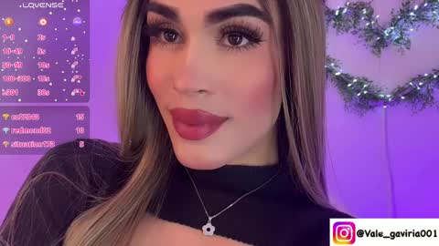 Snapshot of valentina_gaviria_ chatting on 4, 2, 2025 VALENTINA GAVIRIA online show from 4, 2, 2025