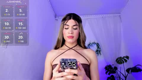 Snapshot of valentina_gaviria_ chatting on 4, 3, 2025 VALENTINA GAVIRIA online show from 4, 3, 2025
