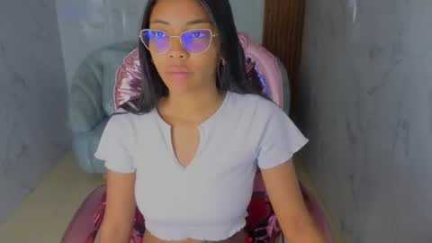 Snapshot of valentina_gomez_s chatting on 14, 6, 2026 Valentina online show from 14, 6, 2026