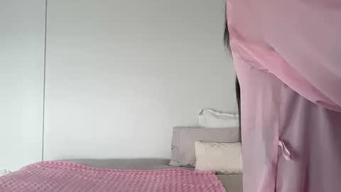 Snapshot of valentinaxo_ chatting on 3, 10, 2025 Valentina online show from 3, 10, 2025
