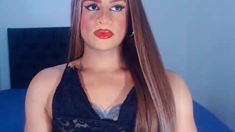 Snapshot of valentinaxxxdoll chatting on 13, 11, 2025 VALENTINA online show from 13, 11, 2025