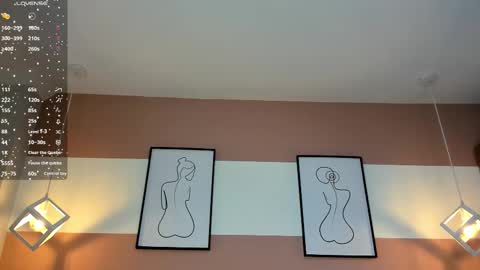 Mia  online show from 17, 12, 2025