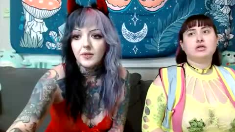 Snapshot of valentinevoss chatting on 20, 10, 2025 Valentine online show from 20, 10, 2025