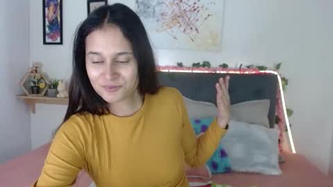 V A L E N T I N I online show from 23, 10, 2025