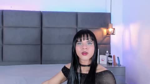 valentino moon online show from 13, 10, 2025