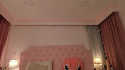 Vale Toro  online show from 23, 2, 2026