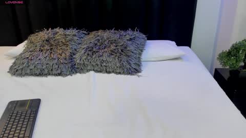 valeri_tafur online show from 24, 1, 2025