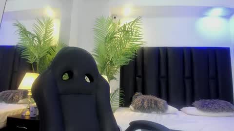 valeri_tafur online show from 24, 10, 2025