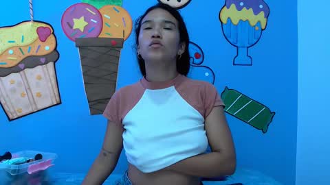 Snapshot of valeria18sexy chatting on 12, 9, 2025 valeria online show from 12, 9, 2025