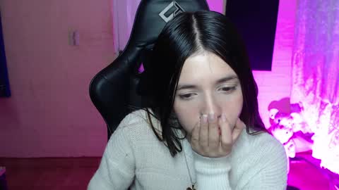   online show from 6, 2, 2025