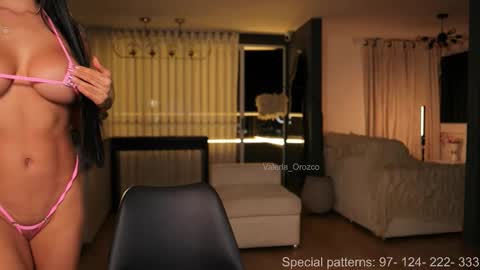 valeria_orozco online show from 18, 10, 2025