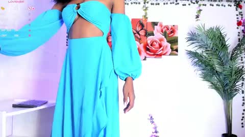 Valeria online show from 4, 3, 2025