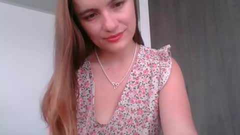 valeriafrannco online show from 25, 2, 2026
