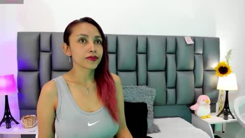 Snapshot of valeriasweet13 chatting on 17, 11, 2025 Valeria online show from 17, 11, 2025