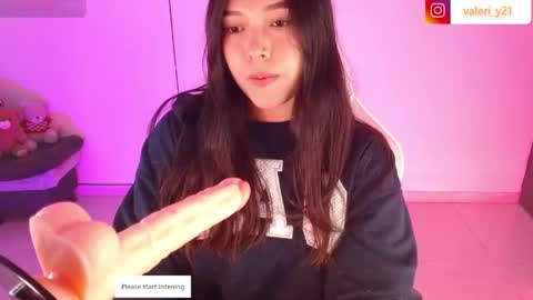 Snapshot of valeribell1 chatting on 8, 6, 2026 Valeri online show from 8, 6, 2026